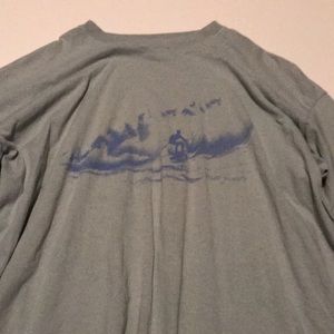 Men’s Old Navy graphic tee